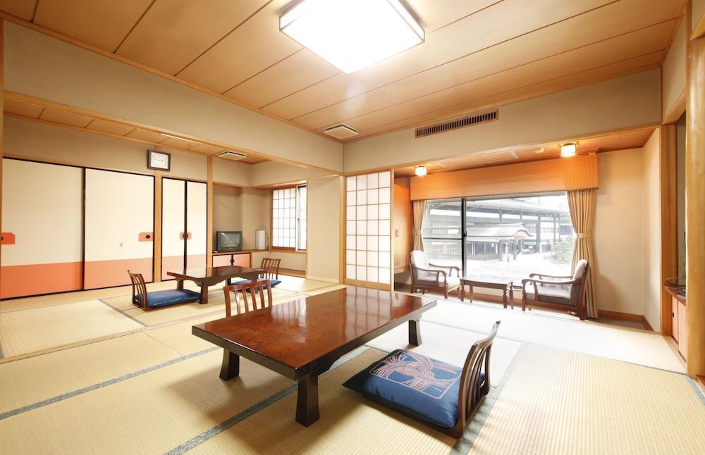 Ryokan Wakamatsu Honten Narita Exterior foto