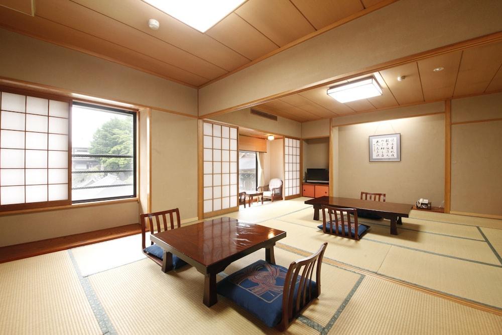 Ryokan Wakamatsu Honten Narita Exterior foto